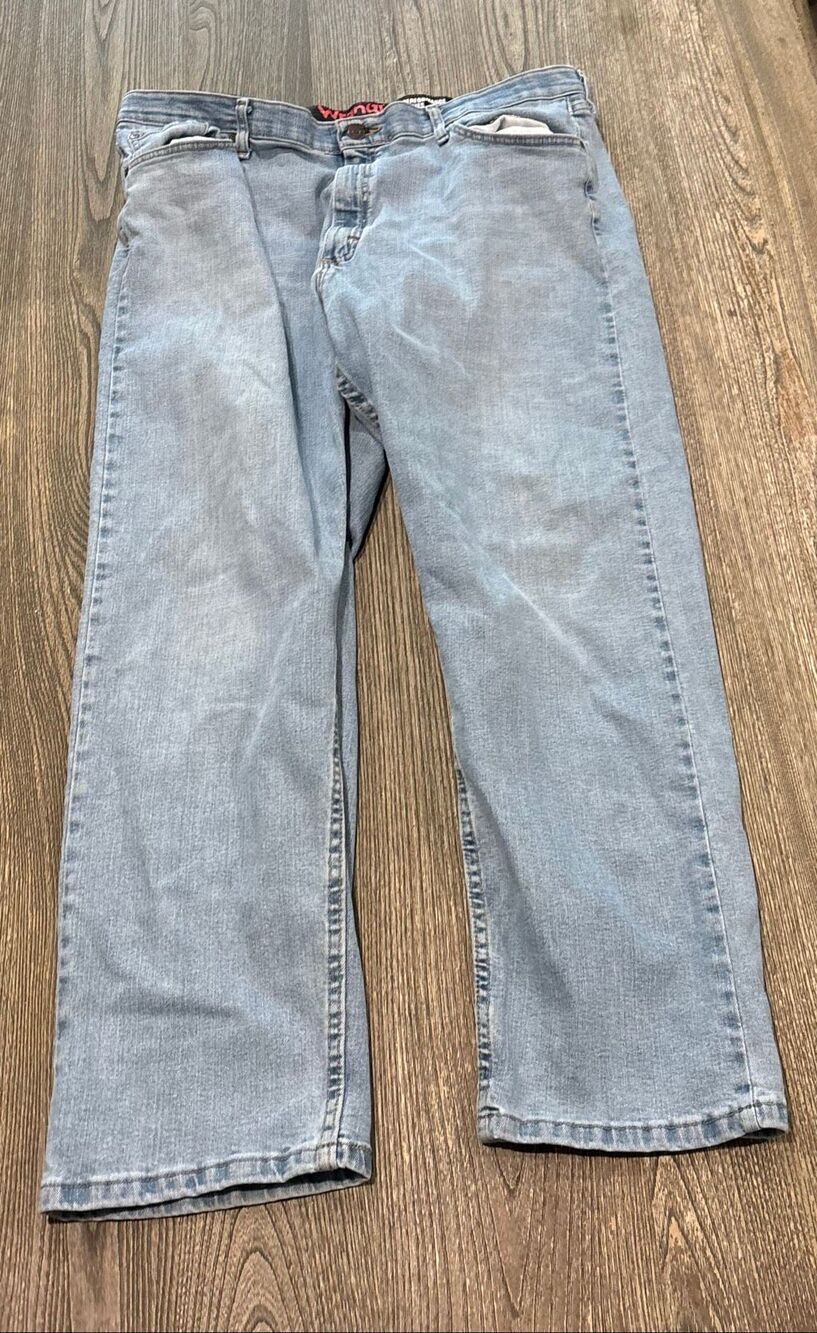 Wrangler Men's Performance Series Light Wash Straight Leg Jeans Blue Sz 40 X 30